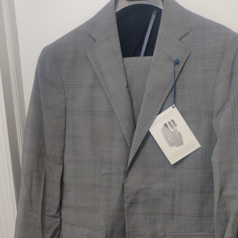 Cole Haan grey check suit 36S 29w wool spandex stretch slim skinny fit unlined